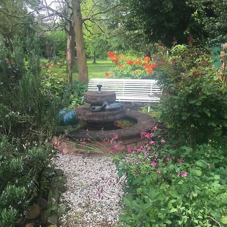 欧亚瑟德汝河公寓 公寓 *