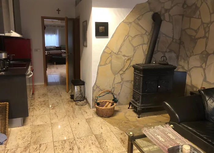 欧亚瑟德汝河公寓 *